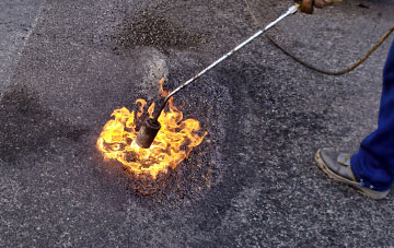 Tal Sarn flat roofing repairs